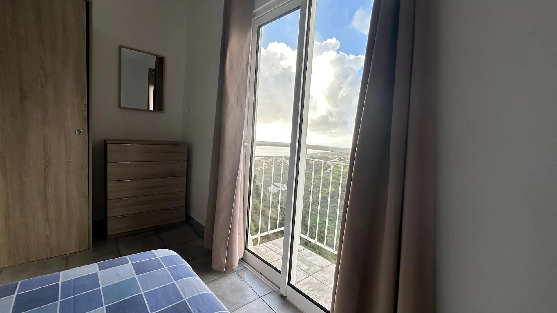 Casa Kiri Daire Calheta  Portekiz